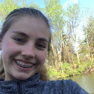 Meet your Posher, Avery